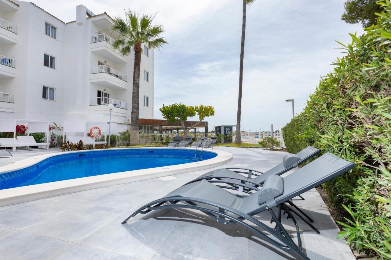 Sand Beach Apartments Apartament